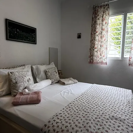 Ellis House Agnanti Kalyves Polygyrou