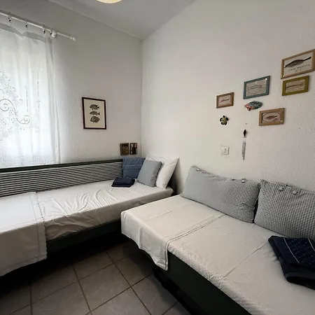 Ellis House Agnanti Dom wakacyjny *
