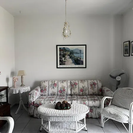 Dom wakacyjny Ellis House Agnanti